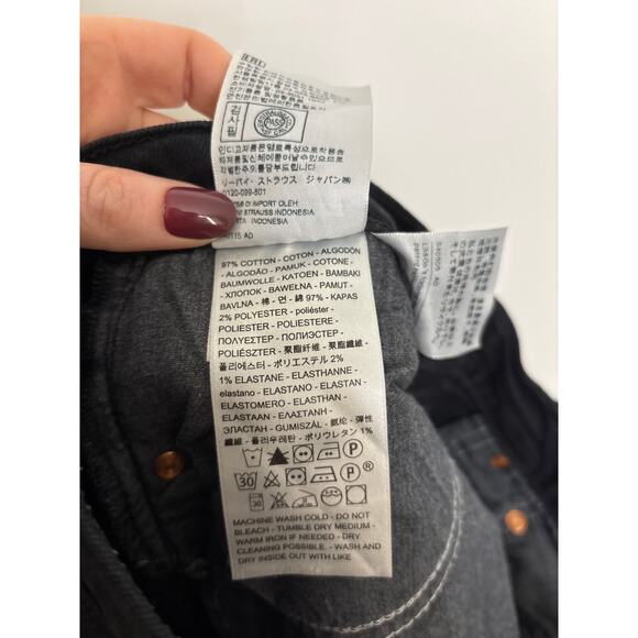 Levi's Jeans Womens 26 Black Heart Wedgie Straight High Rise Cropped Premium - Picture 6 of 7